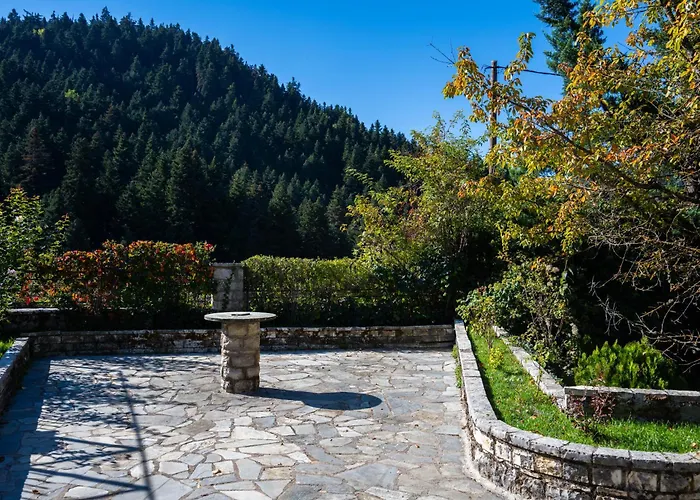 Sofia's Place * Mega Chorio